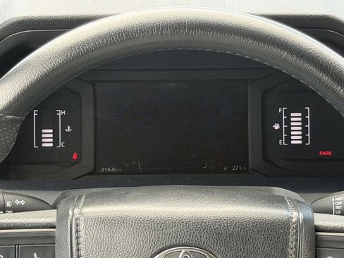 Used 2025 Toyota 4Runner SR5 RWD image 16