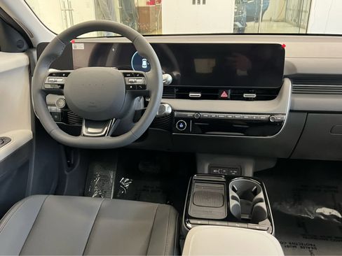 New 2026 Hyundai Ioniq 5 SEL image 24