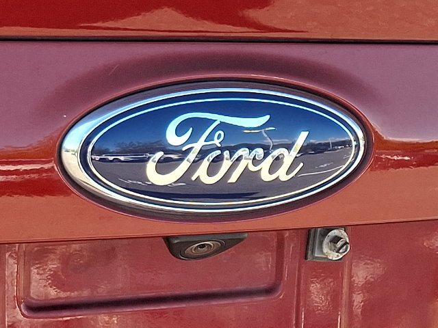 Used 2016 Ford Escape SE w/ SE Leather Comfort Package FWD image 28