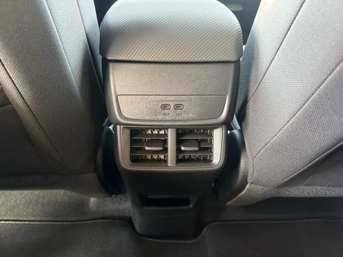 New 2026 Chevrolet Equinox LT image 33