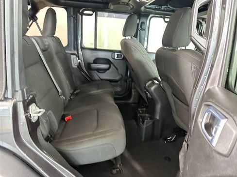 Used 2021 Jeep Wrangler Unlimited Sport image 27