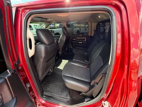 Used 2015 RAM 1500 Laramie AWD/4WD image 17