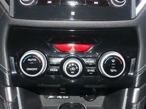 Used 2020 Subaru Forester Limited w/ Popular Package #3 image 38