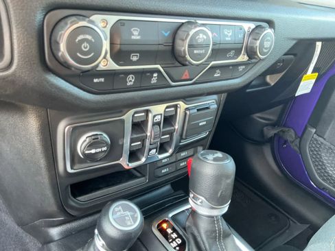New 2026 Jeep Wrangler Sport AWD/4WD image 23