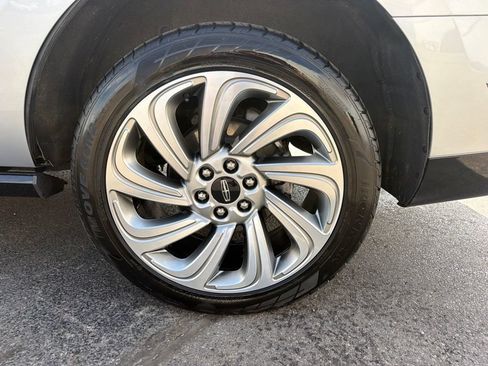Used 2022 Lincoln Navigator Reserve AWD/4WD image 49