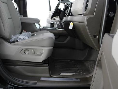 New 2026 GMC Sierra 1500 SLT w/ SLT Premium Plus Package image 23