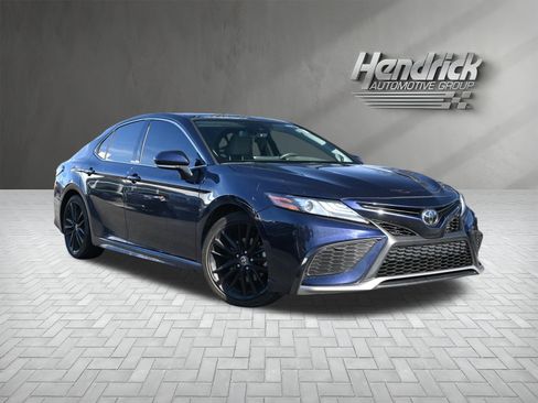 Used 2022 Toyota Camry XSE image 2