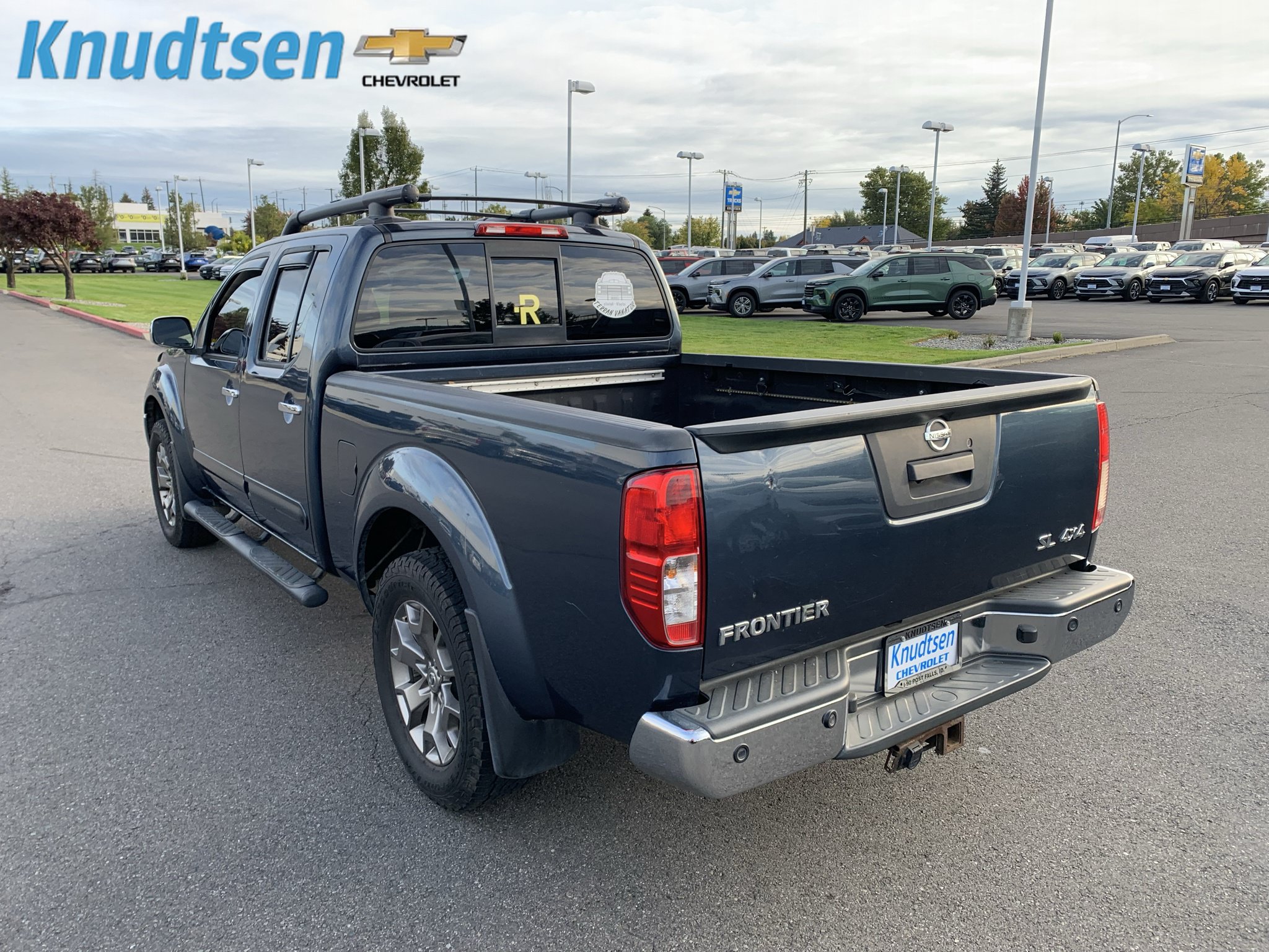 Used 2014 Nissan Frontier SL AWD/4WD image 5