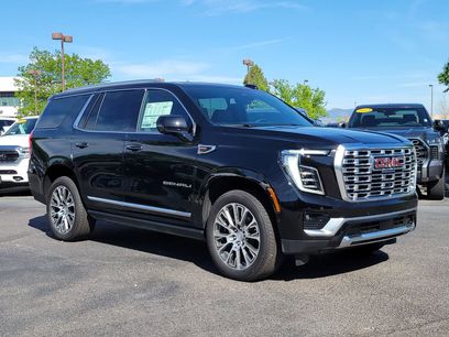 New 2026 GMC Yukon Denali w/ Sun & Power Step Package