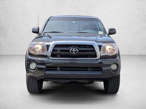 Used 2006 Toyota Tacoma PreRunner RWD image 2