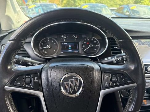 Used 2020 Buick Encore Preferred image 29