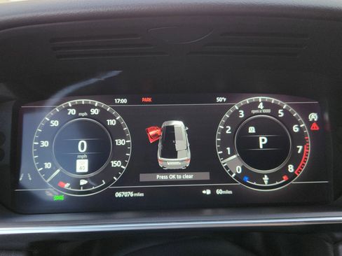 Used 2020 Land Rover Range Rover Sport HST AWD/4WD image 11