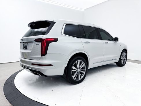 Used 2023 Cadillac XT6 Premium Luxury image 20