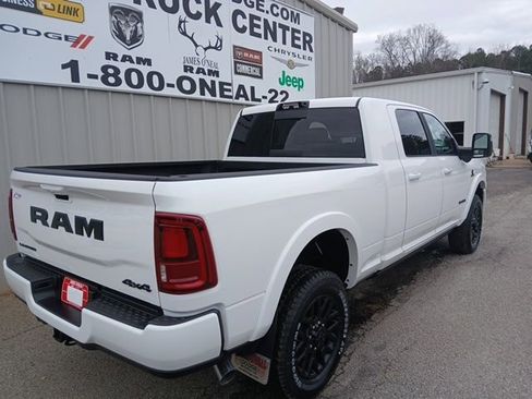 New 2026 RAM 2500 Limited AWD/4WD image 3