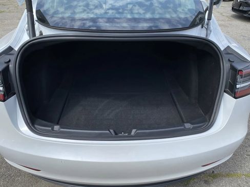 Used 2021 Tesla Model 3 Standard Range Plus image 8