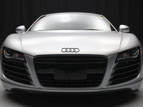 Used 2009 Audi R8 V8 image 27