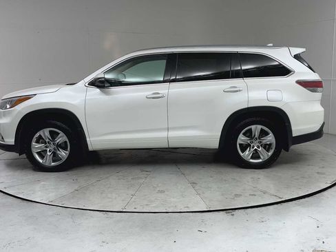 Used 2014 Toyota Highlander Limited Platinum AWD/4WD image 5