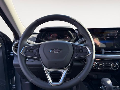 New 2026 Chevrolet Trax ACTIV w/ Driver Confidence Package image 12