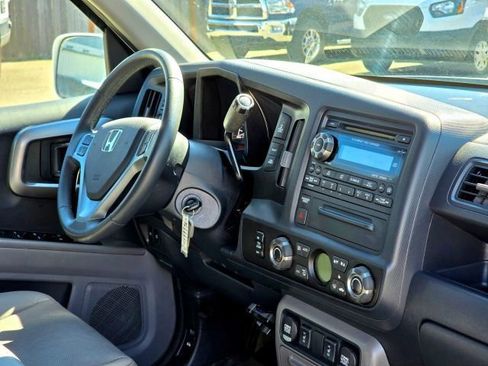 Used 2010 Honda Ridgeline RTL image 17