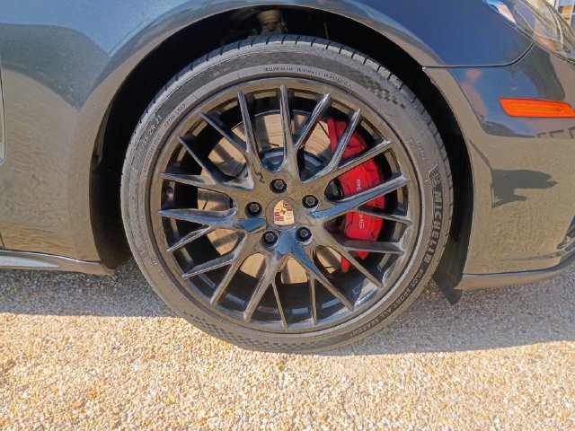 Used 2017 Porsche Panamera Turbo AWD/4WD image 17
