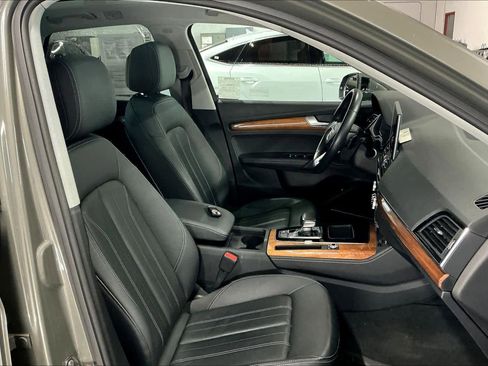 Used 2023 Audi Q5 2.0T Premium Plus w/ Premium Plus Package image 10