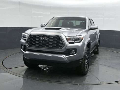 Certified 2021 Toyota Tacoma TRD Sport image 6