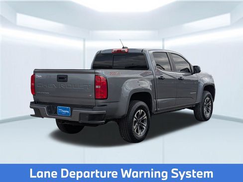 Used 2021 Chevrolet Colorado Z71 w/ Safety Package AWD/4WD image 6