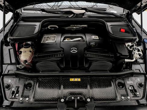 Used 2022 Mercedes-Benz Maybach GLS 600 4MATIC image 44