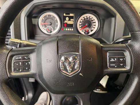 Used 2015 RAM 1500 Express image 22