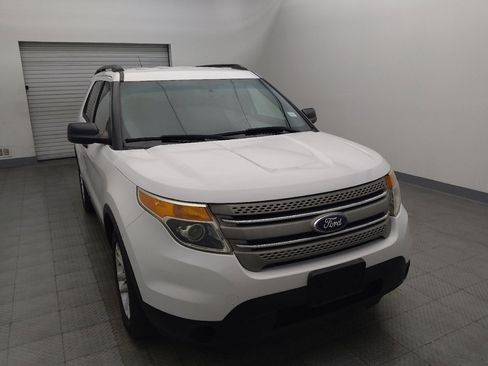 Used 2015 Ford Explorer FWD image 14