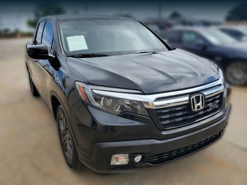 Used 2018 Honda Ridgeline Sport image 16