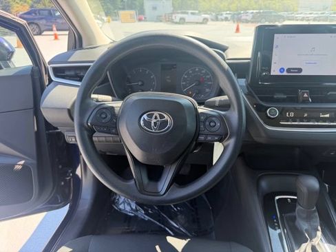 Used 2024 Toyota Corolla LE FWD image 13