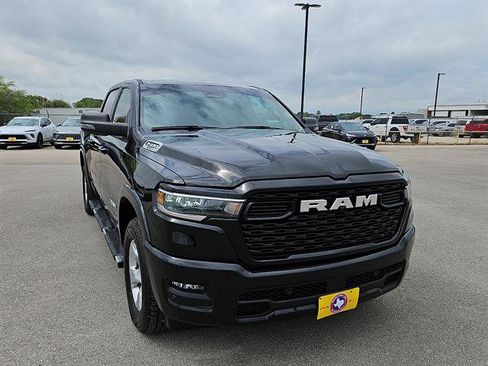 Used 2025 RAM 1500 Lone Star AWD/4WD image 7