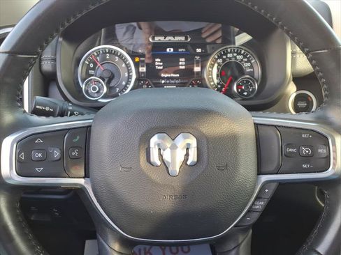 Used 2022 RAM 1500 Laramie AWD/4WD image 28