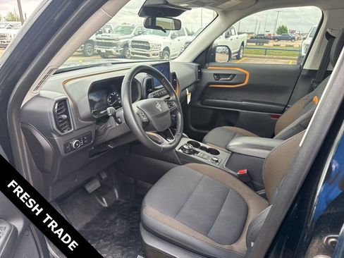 Used 2023 Ford Bronco Sport Badlands image 8
