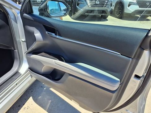 Used 2023 Toyota Camry XLE w/ Cold Weather Package FWD image 22
