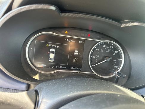 Used 2024 Nissan Versa SV FWD image 20