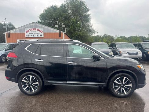 Used 2017 Nissan Rogue SL w/ SL Premium Package AWD/4WD image 4