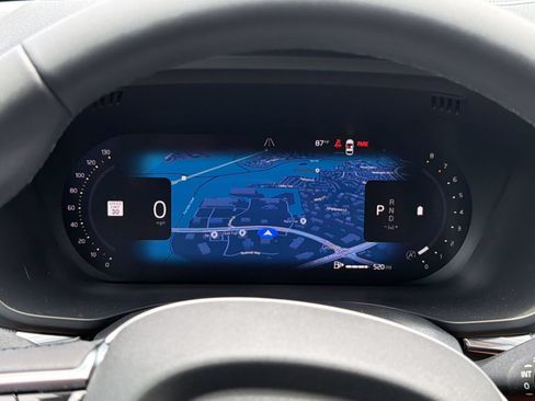 Certified 2024 Volvo XC60 B5 Ultimate AWD/4WD image 19