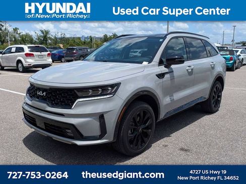 Used 2023 Kia Sorento SX AWD/4WD image 1
