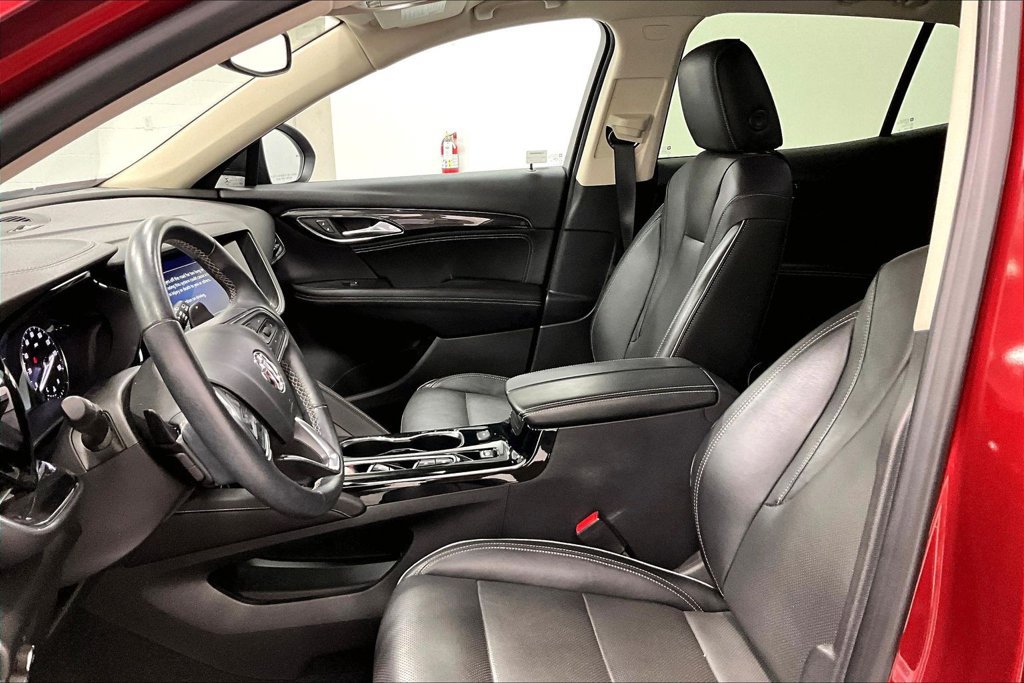 Used 2021 Buick Envision Essence w/ Sport Touring Package FWD image 32