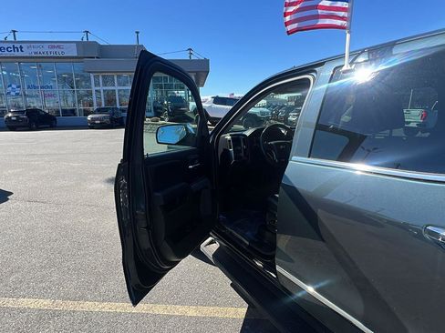 Used 2018 Chevrolet Silverado 1500 LTZ Z71 image 23