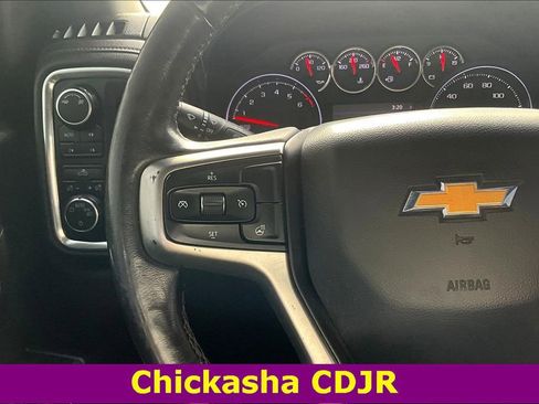 Used 2019 Chevrolet Silverado 1500 LT w/ Texas Edition image 9