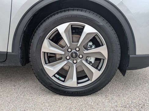 Used 2023 Ford Escape Platinum FWD image 11