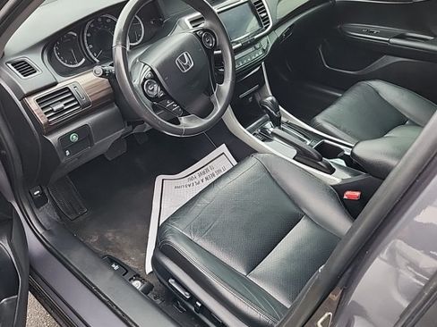 Used 2017 Honda Accord EX-L image 5
