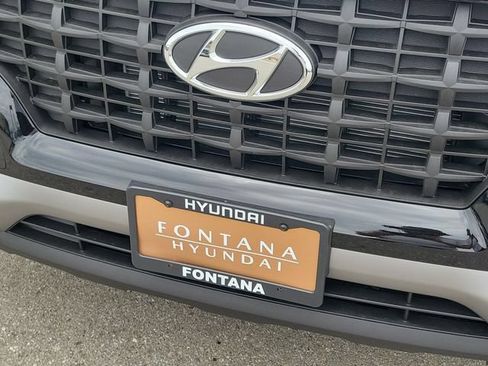 New 2026 Hyundai Venue SE FWD image 30