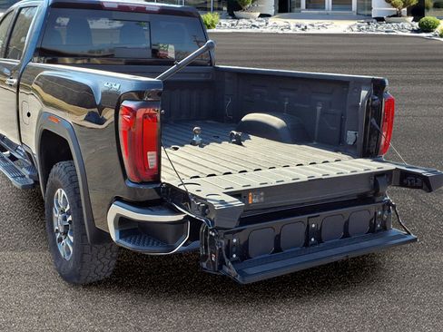 Used 2022 GMC Sierra 2500 SLT w/ SLT Convenience Package image 27