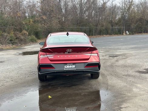 New 2026 Hyundai Elantra SEL Sport image 6
