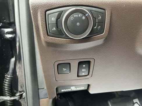 Used 2020 Ford F350 King Ranch w/ King Ranch Ultimate Package image 21