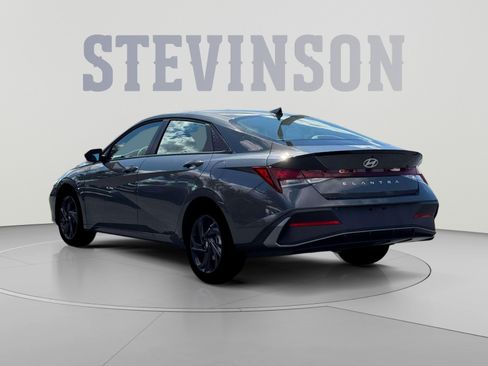 New 2026 Hyundai Elantra Sport FWD image 5
